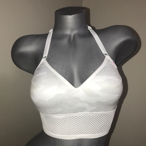 Victoria’s Secret Pink Push Up Lightly Lined Wireless. NWT size Medium - Picture 2 of 8